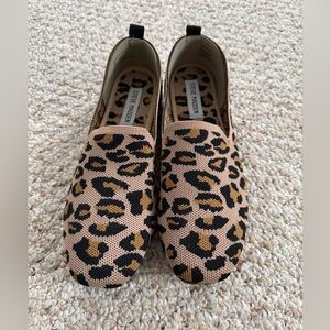 Steve Madden Raine leopard printer loafer 8